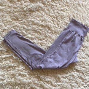 Lavender Fabletics leggings